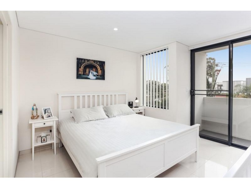 23/8-10 Octavia Street, Toongabbie NSW 2146